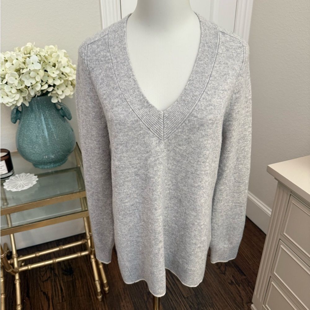 Rag & Bone Grey V Neck Cashmere Sweater
